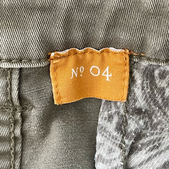 Pilcro Chino Button-Front Skirt - Picture 10 of 10